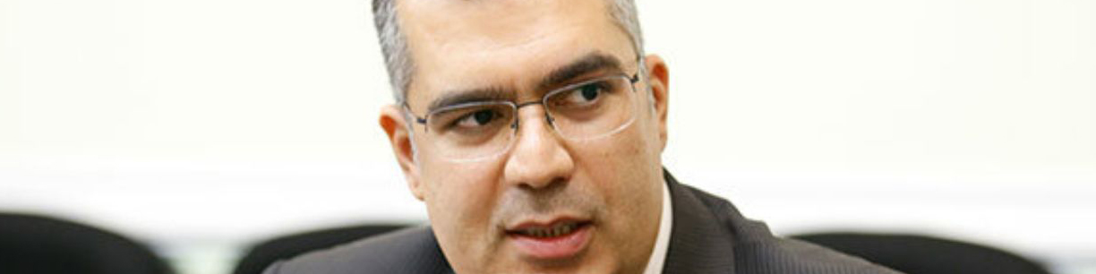 دامنه نوسان به مثبت ۶ و منفی ۲ درصد تغییر کرد/ توافق با سه بانک برای اعطای کارت اعتباری سهام عدالت/ کالاهای بورسی نباید شامل قیمت‌گذاری باشند